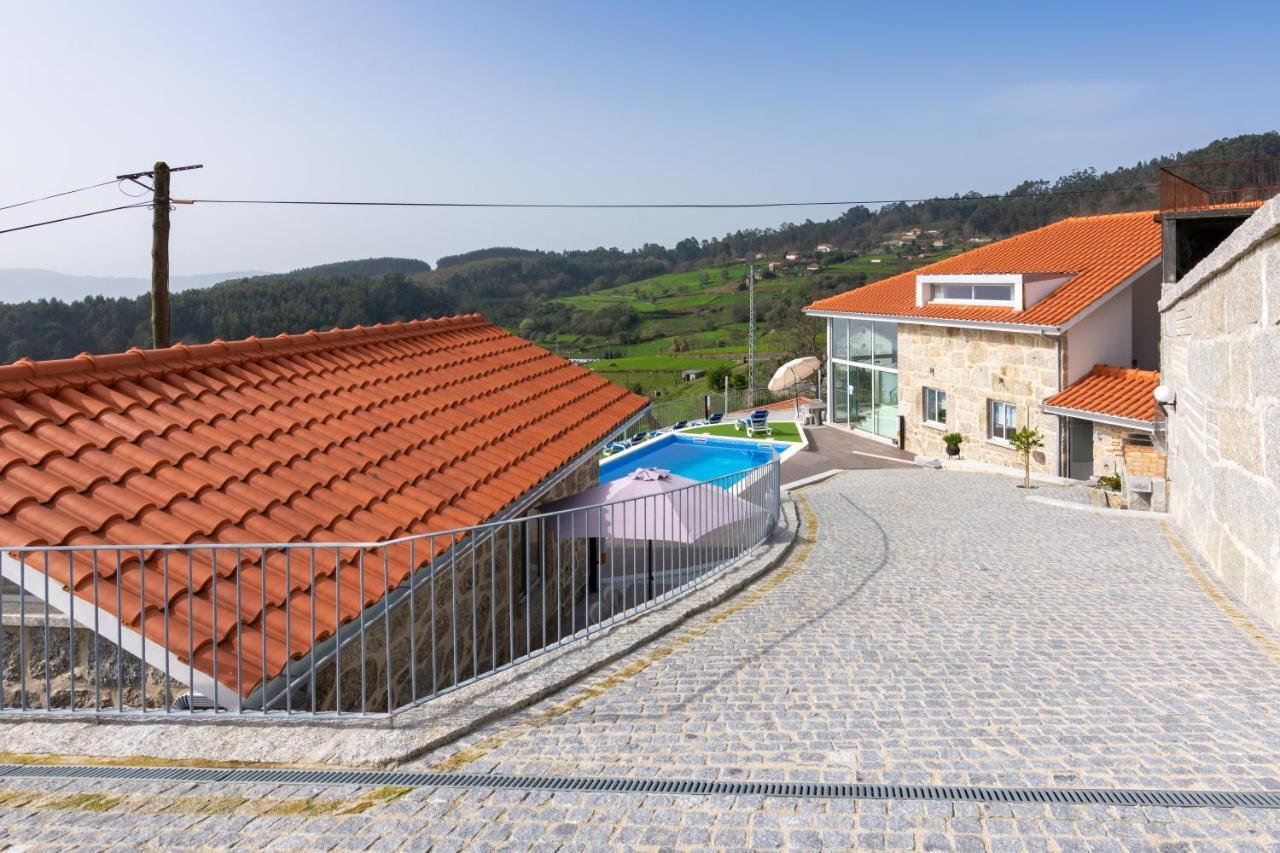 Aldeamento Casas Do Alto Do Vez Apartment Balouta Exterior photo